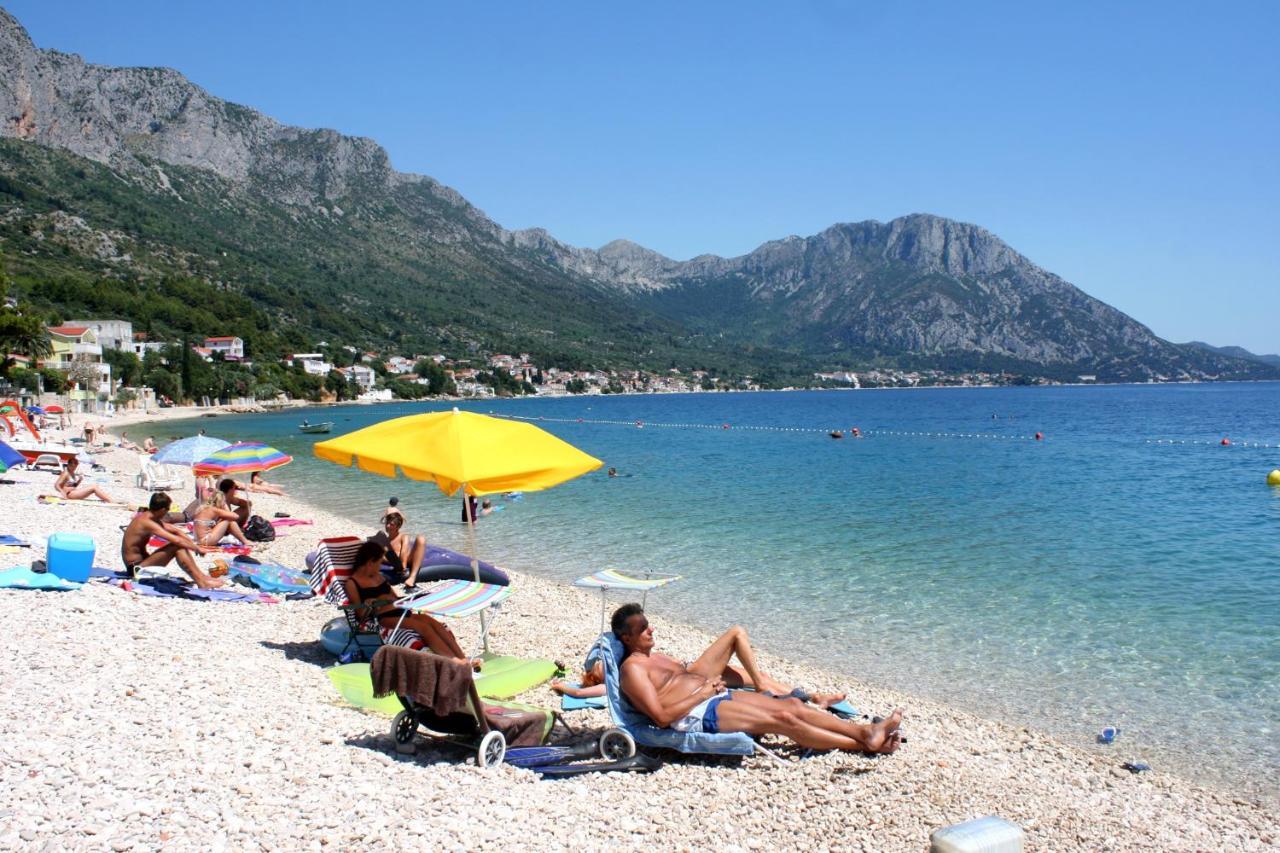 Apartments By The Sea Brist, Makarska - 11078 Exterior photo